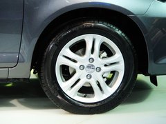 2011款 1.5L 自动 豪华版