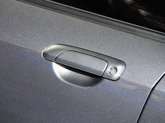 2011款 1.5L 自动 豪华版
