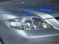 2011款 1.5L 自动 豪华版