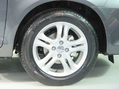 2011款 1.5L 自动 豪华版