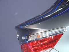 2011款 1.5L 自动 豪华版