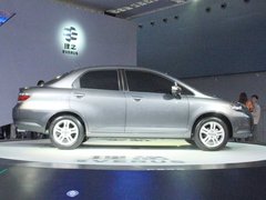 2011款 1.5L 自动 豪华版