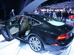 2012款 3.0 TFSI 舒适型
