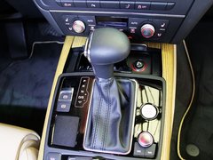 2012款 3.0 TFSI 舒适型