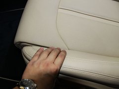 2012款 3.0 TFSI 舒适型