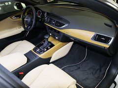 2012款 3.0 TFSI 舒适型