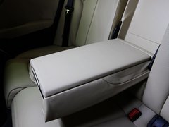 2012款 3.0 TFSI 舒适型