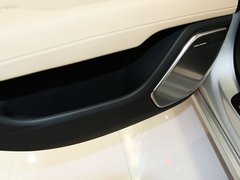 2012款 3.0 TFSI 舒适型
