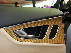2012款 3.0 TFSI 舒适型