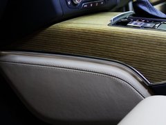 2012款 3.0 TFSI 舒适型