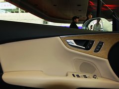 2012款 3.0 TFSI 舒适型