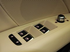 2012款 3.0 TFSI 舒适型