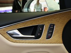 2012款 3.0 TFSI 舒适型