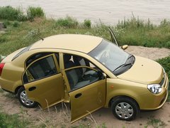 2010款 1.3L AMT 舒适型