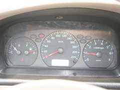 2010款 1.5L 手动 豪华型