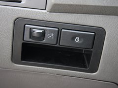 2010款 领航版 1.3L 手动 标准型