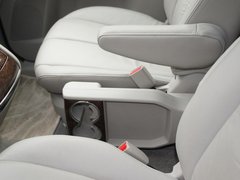 2011款 2.3 自动 至尊版 7座