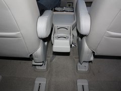 2011款 2.3 自动 至尊版 7座