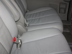 2011款 2.3 自动 至尊版 7座
