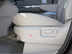 2011款 2.3 自动 至尊版 7座