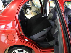 2010款 1.3L 手动 豪华版