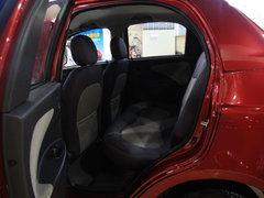 2010款 1.3L 手动 豪华版