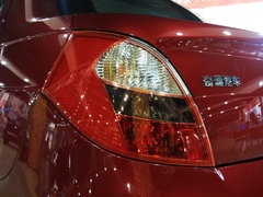 2010款 1.3L 手动 豪华版