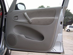 2007款 1.6L 手动 天窗版 5座