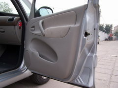 2007款 1.6L 手动 天窗版 5座