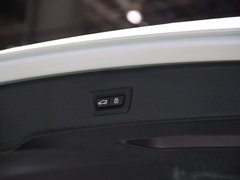 2011款 3.0L xDrive28i领先型 5座
