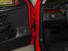 2011款 2.0T DSG 旅行版 舒适型