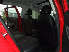 2011款 2.0T DSG 旅行版 舒适型