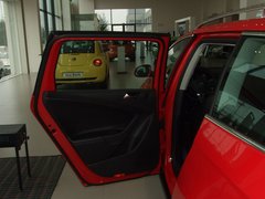 2011款 2.0T DSG 旅行版 舒适型