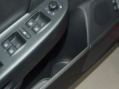 2011款 2.0T DSG 旅行版 舒适型
