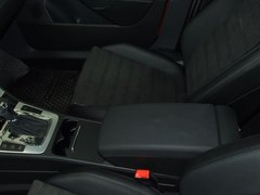 2011款 2.0T DSG 旅行版 舒适型