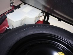 2011款 2.2T SD4 SE柴油款 5座