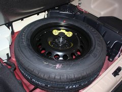 2011款 2.2T SD4 SE柴油款 5座