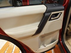 2011款 2.2T SD4 SE柴油款 5座
