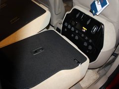 2011款 2.2T SD4 SE柴油款 5座
