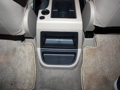 2011款 2.2T SD4 SE柴油款 5座