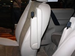 2011款 2.2T SD4 SE柴油款 5座