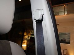 2011款 2.2T SD4 SE柴油款 5座