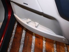 2011款 2.2T SD4 SE柴油款 5座