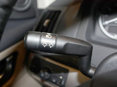 2011款 2.2T SD4 SE柴油款 5座