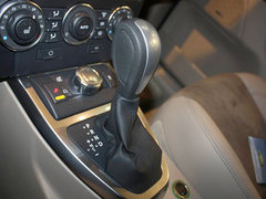 2011款 2.2T SD4 SE柴油款 5座