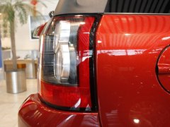 2011款 2.2T SD4 SE柴油款 5座