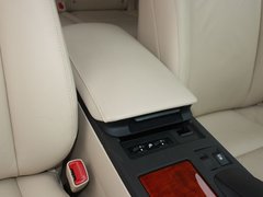 2011款 270 2.7 自动 豪华版 5座