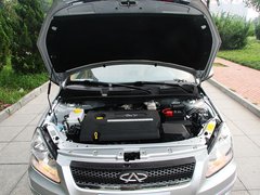 2010款 2.0L 自动 三厢尊贵型