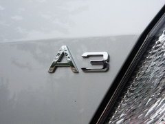 2010款 2.0L 自动 三厢尊贵型
