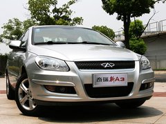 2010款 2.0L 自动 三厢尊贵型